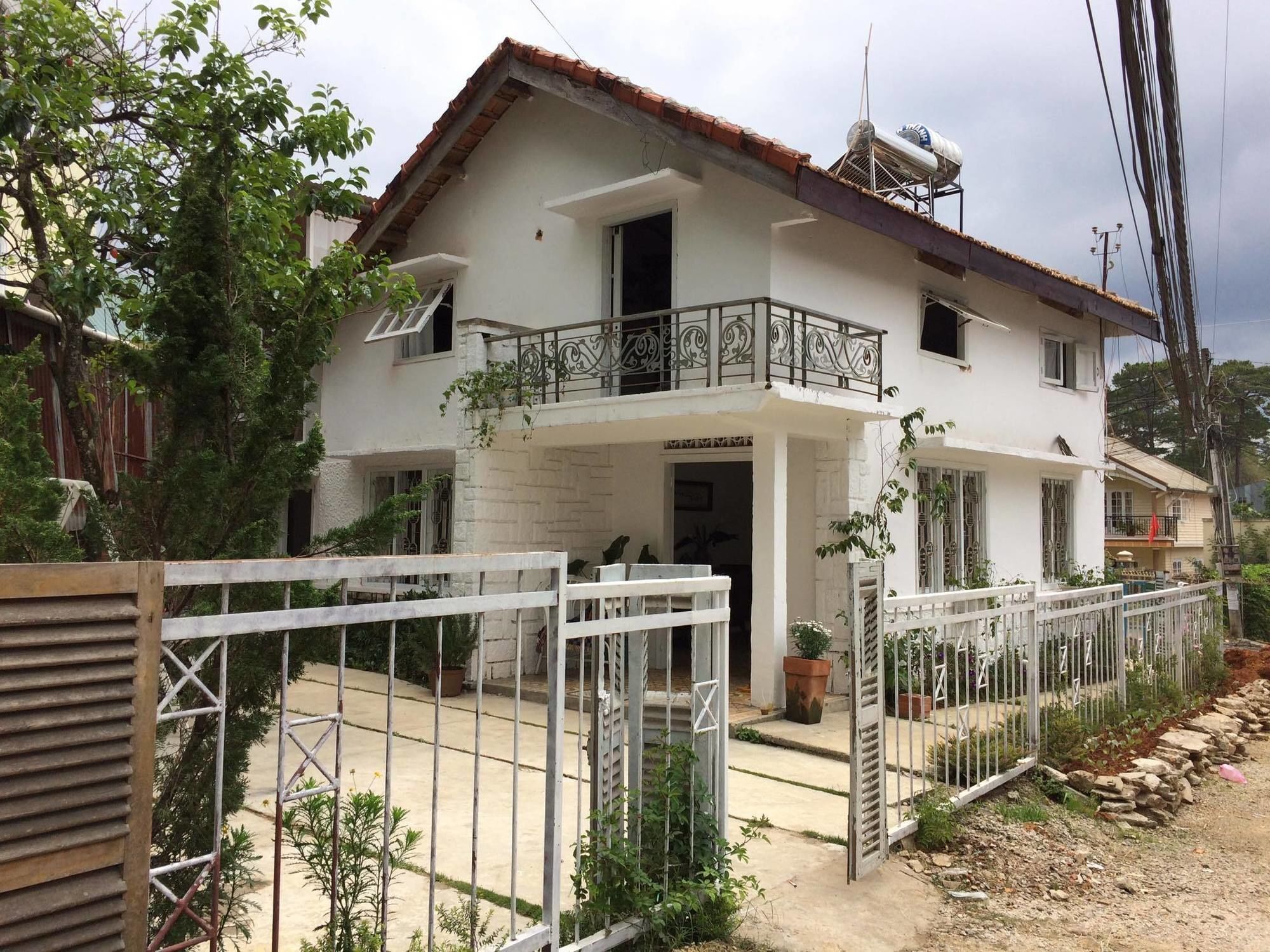 Di House Hotel Da Lat Exterior foto